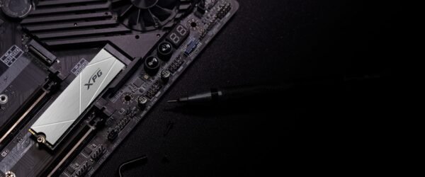 XPG GAMMIX S60 PCIe Gen4 x4 M.2 2280 NVMe SSD 1TB